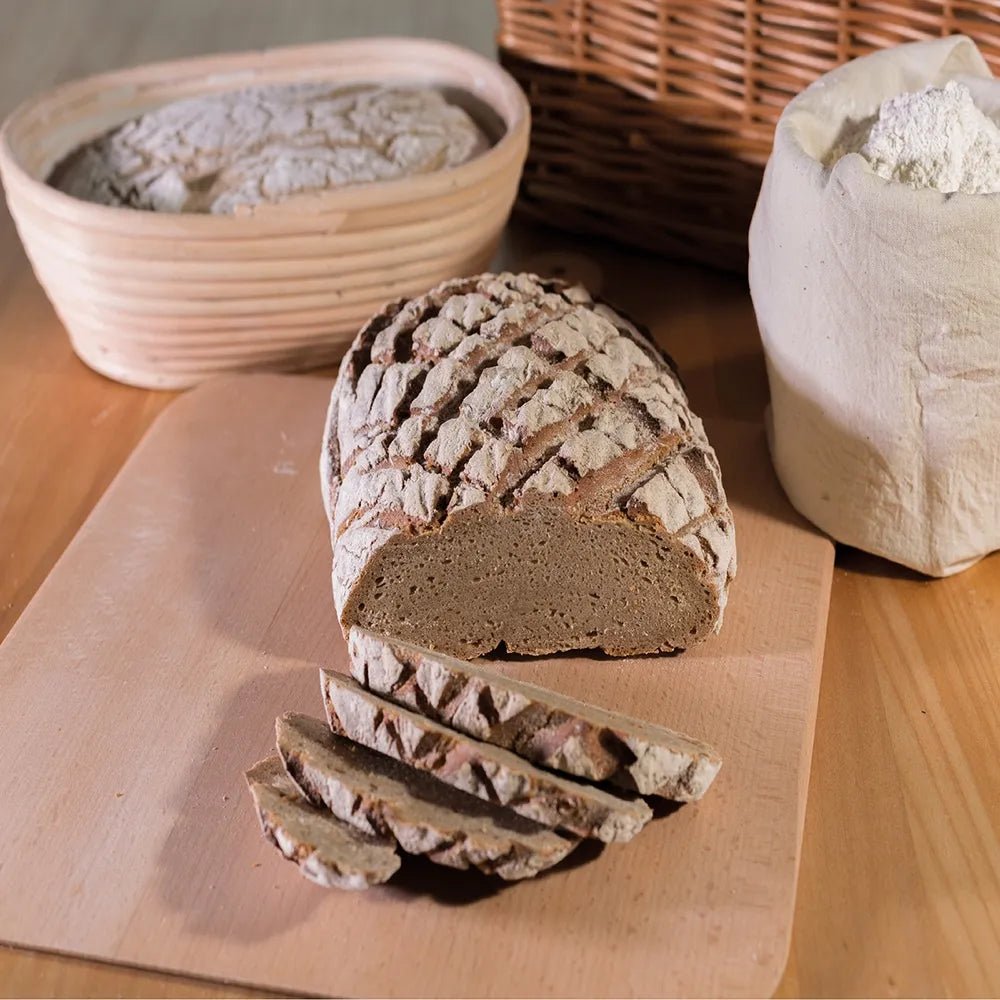 Eddingtons Banneton Large Oval (40x16x7.5) 5060021845856 Baking Accessories CDA Gourmet Baking Bread 3