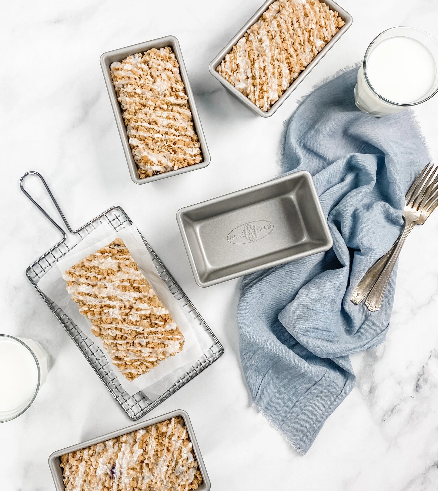 USA Pan Mini Bread Loaf Pan - Set of 4 894892001371 Bakeware CDA Gourmet bakeware Bread 3