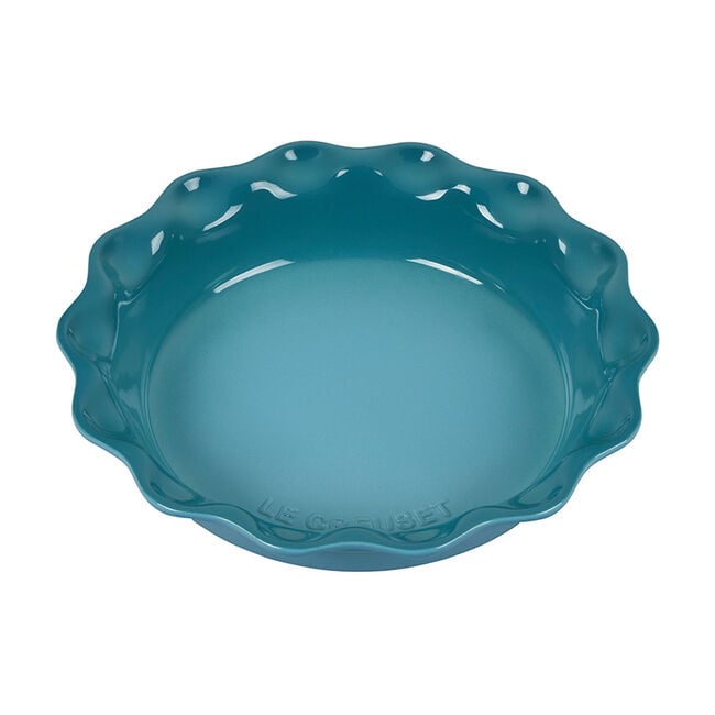 Le Creuset Heritage Fluted Pie Dish 9 Inch 843251175154 Bakeware CDA Gourmet Artichaut bakeware 8