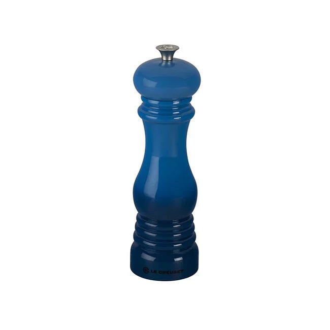 Le Creuset Salt Mill 630870127196 Cookware CDA Gourmet Gadgets and Utensils Grinders and Mills 2