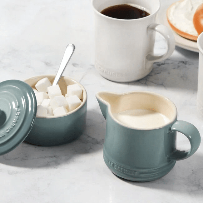 Le Creuset Signature Cream and Sugar Set 630870321334 Le Creuset CDA Gourmet Artichaut Cerise 6