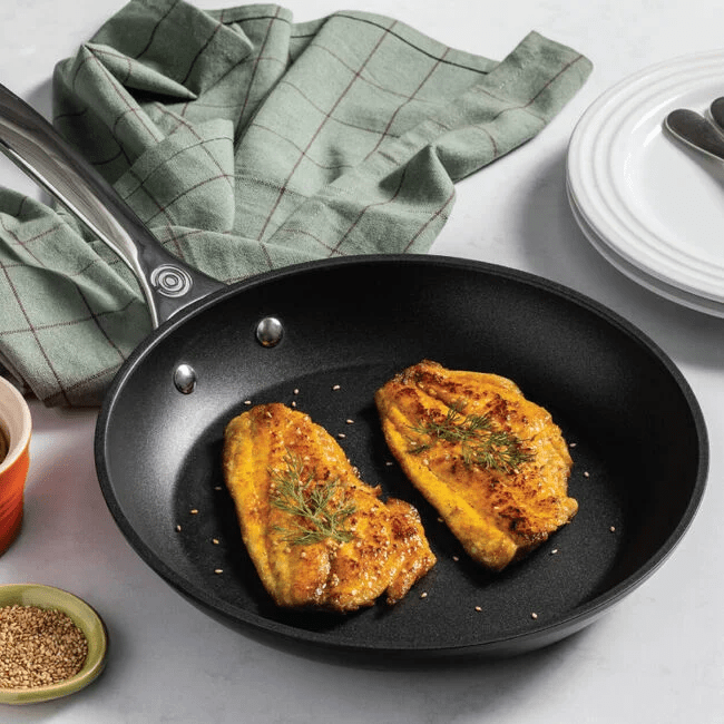 Le Creuset Toughened Non - Stick PRO Fry Pan - 8.8 Inches 630870273336 Le Creuset CDA Gourmet Fry Pan Le Creuset 2