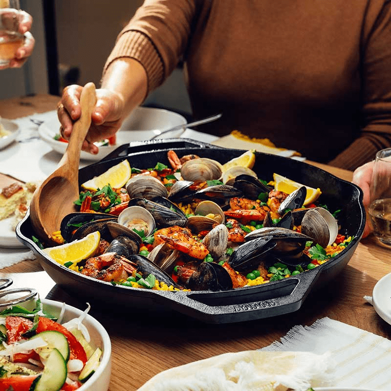 Lodge Chef Collection Dual handle Skillet - 14 Inch 075536394299 Cookware CDA Gourmet cast iron Chef Collection 2