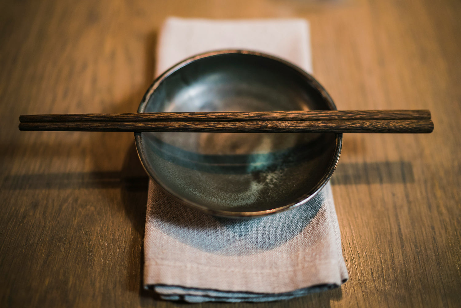 Shop CDA Gourmet's collection of asian cookware products, from chopsticks, ramen Bowls, bamboo steamers, and more.