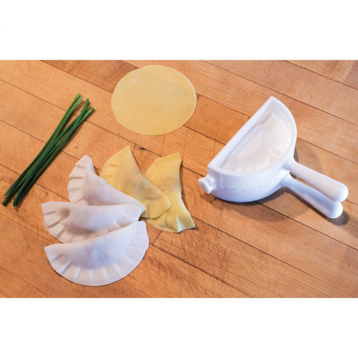 Helen's Asian Kitchen Dumpling Press 4" 781723970152 Kitchen Tools CDA Gourmet asian 2