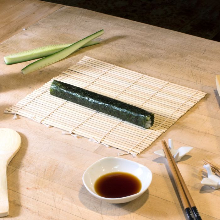 Helen's Asian Kitchen Sushi Mat 781723971067 Kitchen Tools CDA Gourmet asian 4