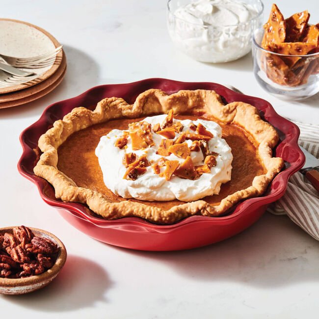 Le Creuset Heritage Pie Dish 9" 843251175185 Bakeware CDA Gourmet bakeware pie 7
