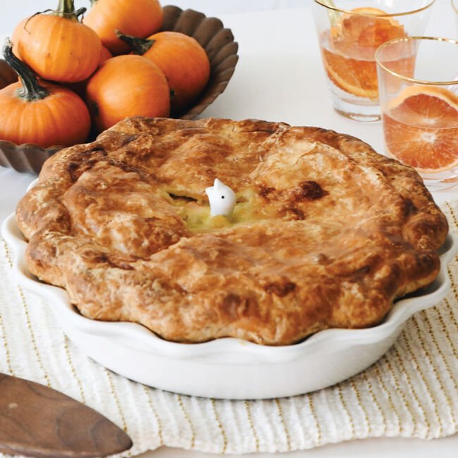 Le Creuset Heritage Pie Dish 9" 843251175253 Bakeware CDA Gourmet bakeware pie 21