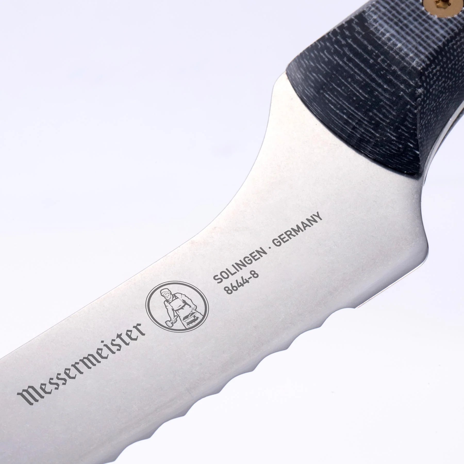 Messermeister Custom 8 Inch Scalloped Offset Knife 098872864486 Cutlery CDA Gourmet custom knife 3