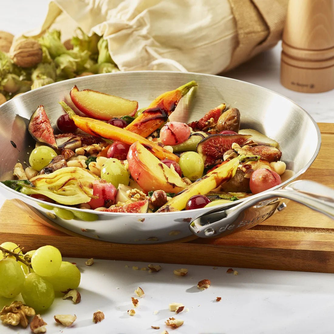 de Buyer AFFINITY 5 - ply Stainless Steel Fry Pan - 9.5 Inch 3011243724247 Cookware CDA Gourmet 9.5 Inch Affinity 2