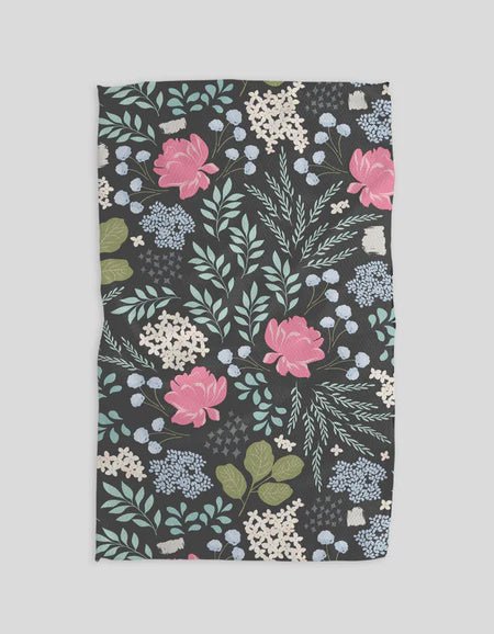 Geometry "Not Forgotten" Kitchen Tea Towel 840392705875 Towels CDA Gourmet Geometry Kitchen 1