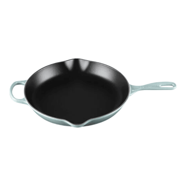 Le Creuset Signature Round Skillet - 11.75 Inch 024147329992 CDA Gourmet 1